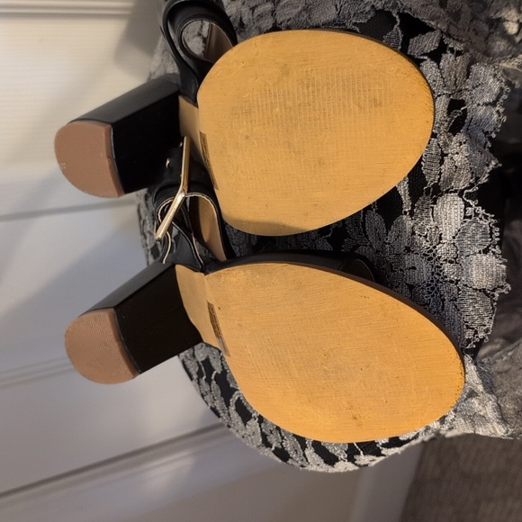 Shoes - Picture 2 of 2